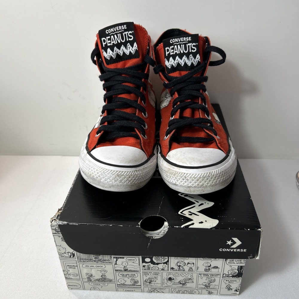 Converse x Peanuts Snoopy & Friends Chuck Taylor Red US size 8 Men's 10 Women's
